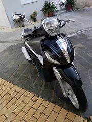 Piaggio Beverly 300i '13