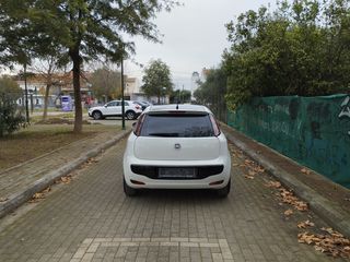 Fiat Punto Evo 2011-thumb-6