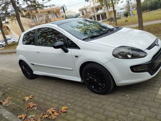 Fiat Punto Evo 2011-thumb-4