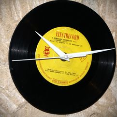  Ρολόι τοίχου από παλιό δίσκο 45 στροφών του 1972 της Ρουμανικής κρατικής εταιρείας ELECTRECORD - Made in Romania