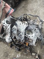 ΚΟΡΜΟΣ ΜΗΧΑΝΗΣ TOYOTA HILUX 2L