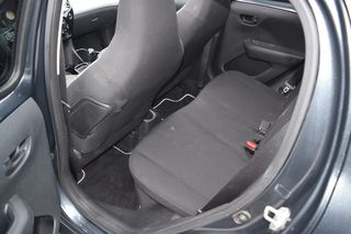 Peugeot 108 2017-thumb-22