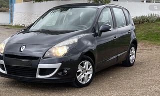 Renault Scenic '11