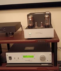 SET TSAKIRIDIS ALEXANDER Preamplifier & APOLLON Power Amplifiers-thumb-7