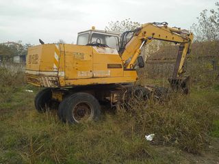 Liebherr '83 912