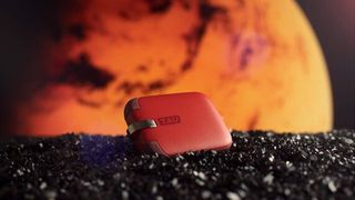 TAU Powerbank - Mars Red / Electronics-thumb-3