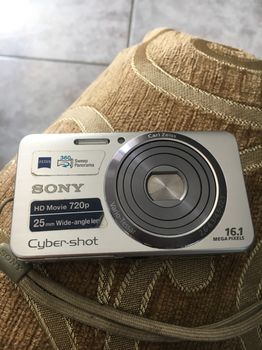 Sony Cyber-Shot  DSC-W630 Digital Camera.