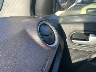 FORD FUSION - FIESTA -thumb-6