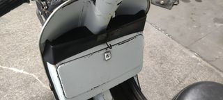 Piaggio Vespa 1979 PX 200-thumb-4
