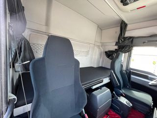 Καρότσα Κουρτίνα MAN 2016 TGX 26440 - 26.440 6X2 / EURO 6-thumb-37