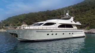 Falcon '06 86 Flybridge / Refitted 2021