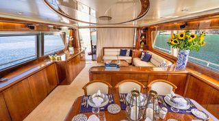Falcon 2006 86 Flybridge / Refitted 2021-thumb-8