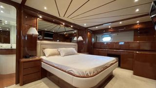 Falcon 2006 86 Flybridge / Refitted 2021-thumb-15