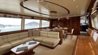 Falcon 2006 86 Flybridge / Refitted 2021-thumb-9