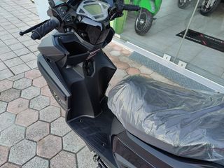 UM 2025 XPEED 125-thumb-7