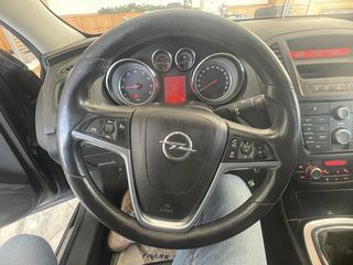 Opel Insignia 2010 Sports Tourer 1.8 Sport-thumb-3