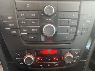 Opel Insignia 2010 Sports Tourer 1.8 Sport-thumb-8