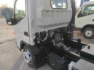 Ανατροπή Mitsubishi 2015 CANTER FUSO  6S15-thumb-38