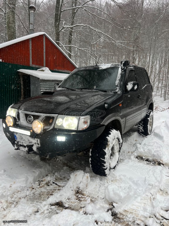 Car Gr Nissan Terrano