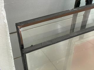 Διπλή πόρτα γυάλινη σε άριστη κατάσταση -thumb-6