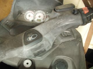 kymco xciting 500-thumb-1