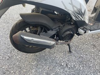 Daytona trevis 125cc-thumb-1