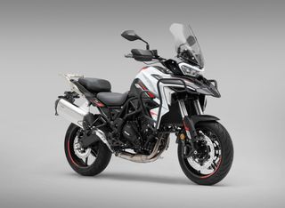Benelli TRK 702 2026-thumb-1