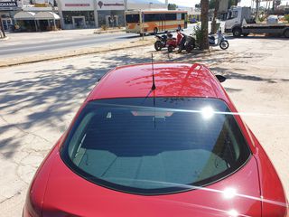 Alfa Romeo GT 2009 VELOCE-thumb-8