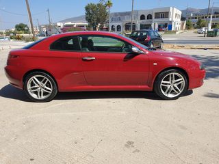 Alfa Romeo GT 2009 VELOCE-thumb-9