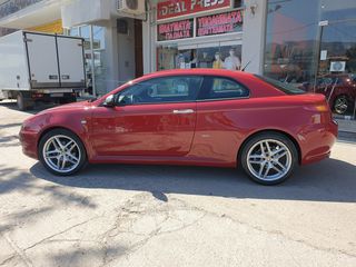 Alfa Romeo GT 2009 VELOCE-thumb-10