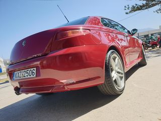 Alfa Romeo GT 2009 VELOCE-thumb-11