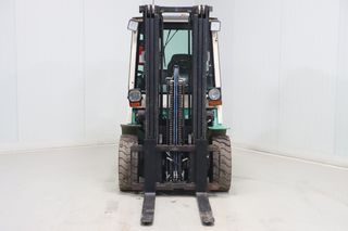 Mitsubishi 2000 FD35K-thumb-1