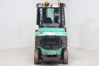 Mitsubishi 2000 FD35K-thumb-4