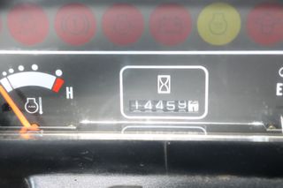 Mitsubishi 2000 FD35K-thumb-6