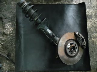 ΠΕΤΡΟΠΟΥΛΟΣ ΔΕΞΙ ΑΚΡΑΞΟΝΙΟ AUDI TT 1998-2006 1.8T  8N0413031M