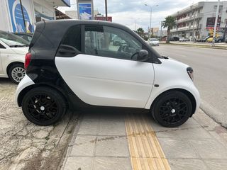 Smart ForTwo 2016-thumb-4