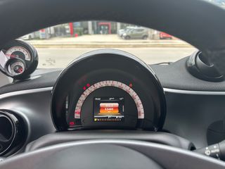 Smart ForTwo 2016-thumb-11