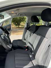 Volkswagen Polo 2016-thumb-9