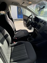 Volkswagen Polo 2016-thumb-15