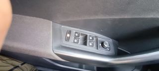 Volkswagen T-Roc 2019 1.0 tsi-thumb-24