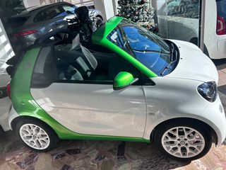 Smart ForTwo 2017 cabrio electric drive-thumb-6