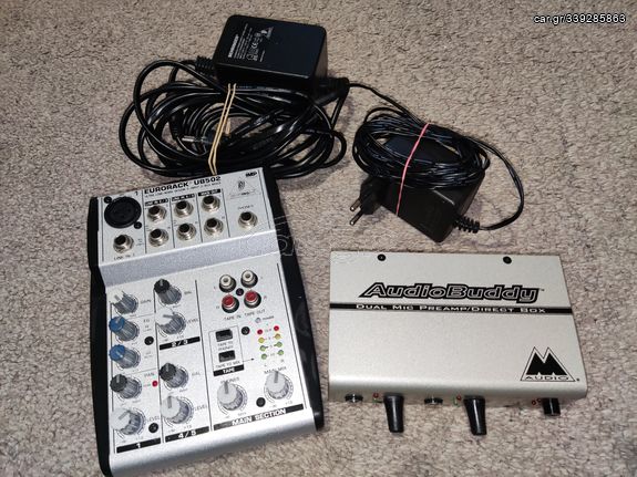 Κονσόλα μίξης ήχου Behringer Eurorack UB502 studio και μαζί  μικροφωνικος ενισχυτής M-Audio Audio Buddy 