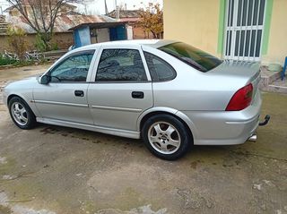 Opel Vectra '00