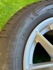 BMW WINTER TYRES 205/60/16-thumb-4