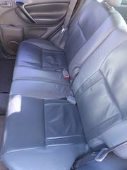 Toyota RAV 4 2001-thumb-6