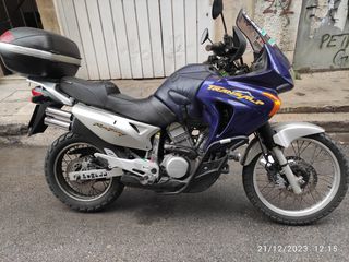 Honda Transalp 650 '04