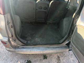 Toyota Verso 2002-thumb-7