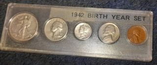 coins ΣΥΛΛΕΚΤΙΚΑ usa. Set..1942 είναι σε σφάλματα. Αν θέλετε να δείτε όλες τις αγγελίες μου.πατηστε κάτω από το όνομα μου ευχαριστώ για τον χρόνο σας