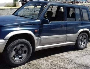 Suzuki Vitara V6 '96 