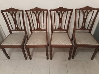 4 καρέκλες τραπεζαρίας 